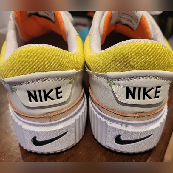 Nike Women's Court Legacy Lift Feel Love Sneaker Trainer Size 9 - Picture 4 of 11